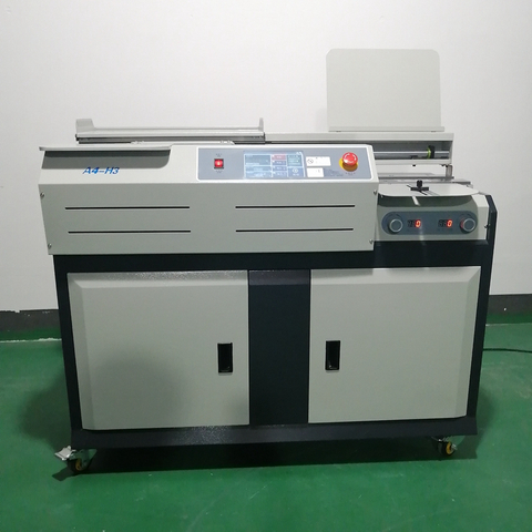 M&aacute;quina encuadernadora de libros con pegamento termofusible perfecto Omron A4-H3